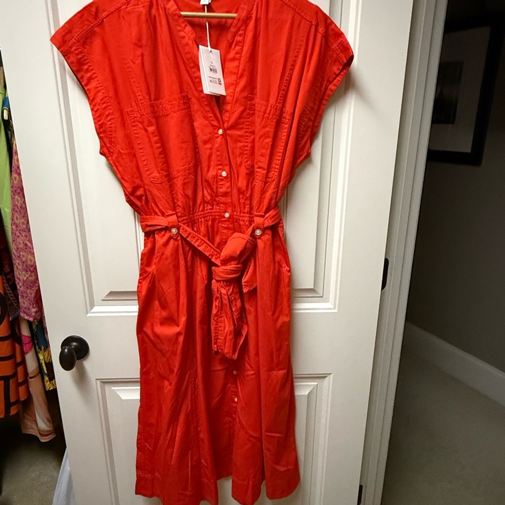 Elegant Red Button-Down Dress